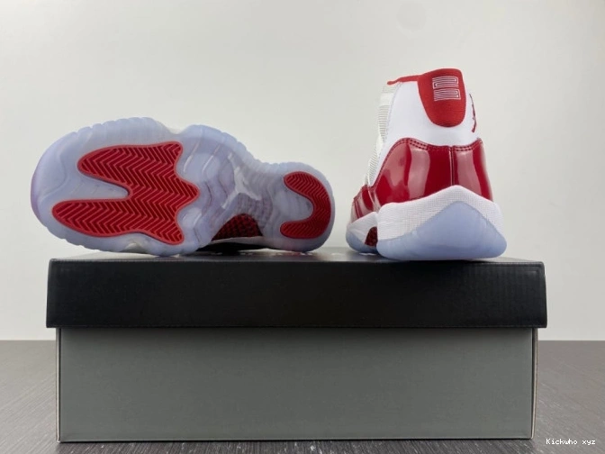 CT8012-116 11 Retro Air 'CHERRY' Jordan 0802